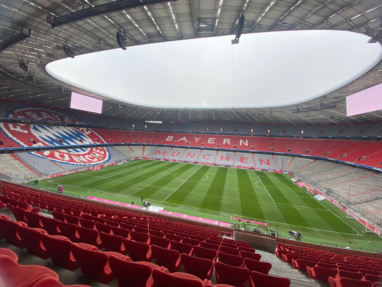 Stadion leer